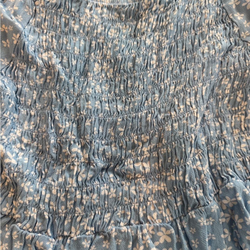 La Hearts Long Sleeved Top- Size Small - Picture 8 of 8